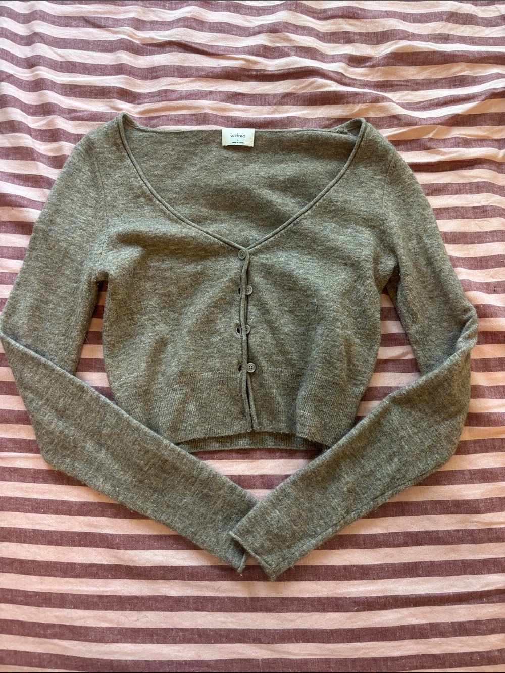 Wilfred Heather Olive Cropped V-Neck Button Cardigan
